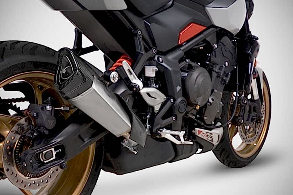 TRIUMPH TRIDENT 800 EGZOZ | SLIP-ON (2026)