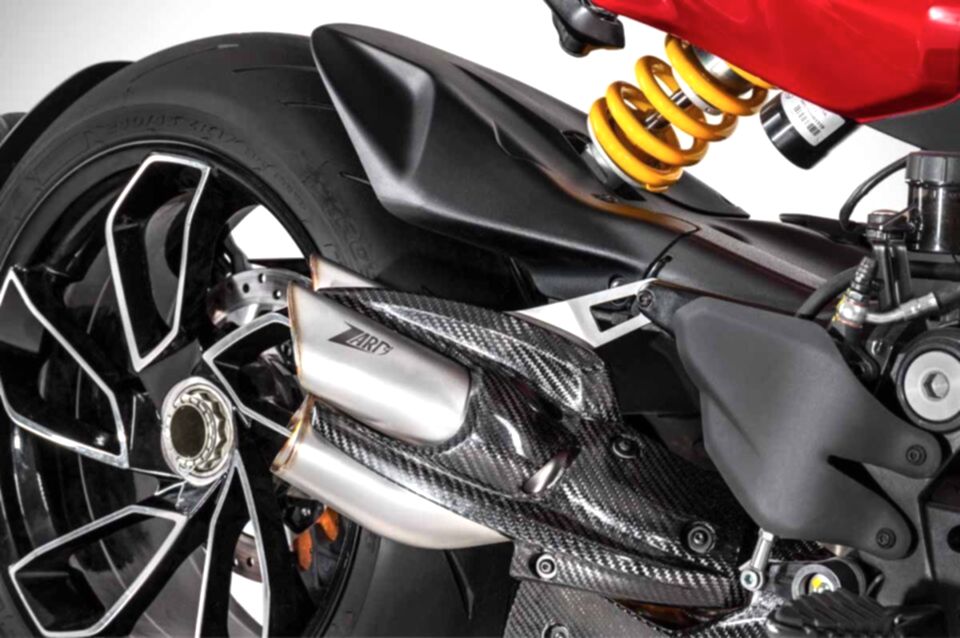 DUCATI DIAVEL V4 EGZOZ | ''PREDATOR'' SLIP-ON KIT (23-24)