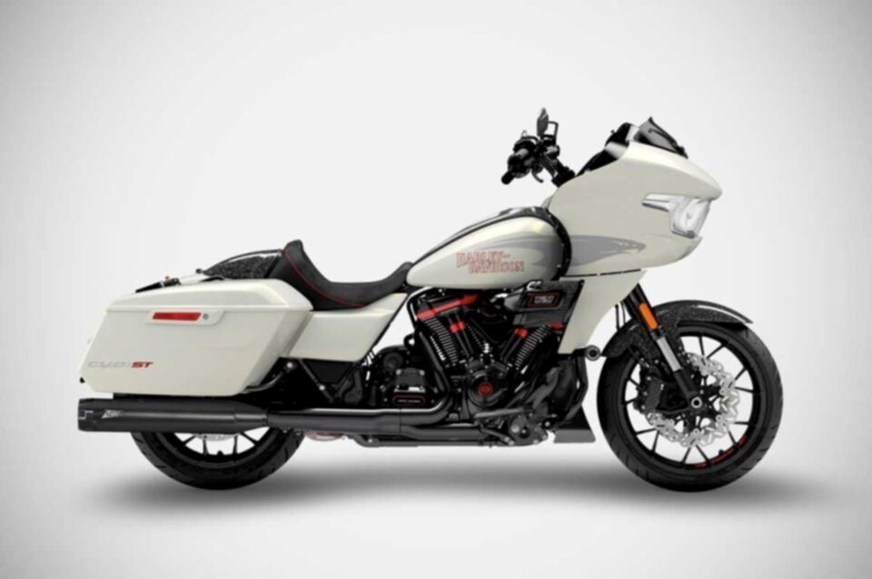 CVO ROAD GLIDE ST EGZOZ | SLIP-ONS ''4,5 İNÇ'' (2025)
