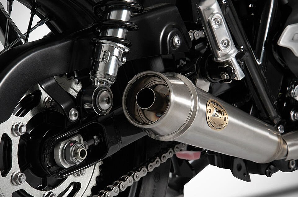 TRIUMPH BONNEVILLE T100 EGZOZ  | SLIP-ON  (21-25)